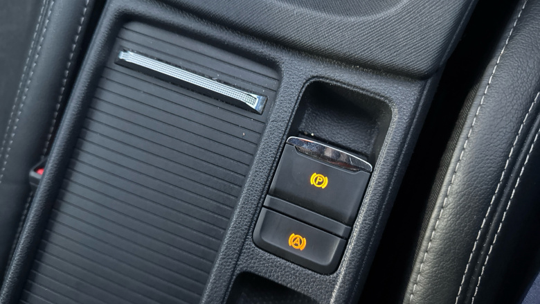 Skoda Octavia 1.4 TSI iV SE L DSG 5dr Hatchback